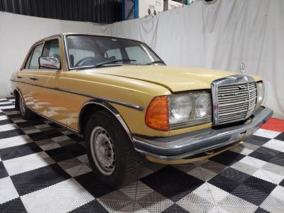 1978 Mercedes benz 280e IN AUCTION AT LLOYDS Sedan W123 W123 for sale in Carrara